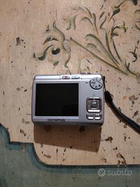 olimpus FE-210