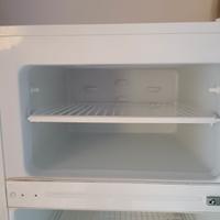 frigorifero con congelatore 