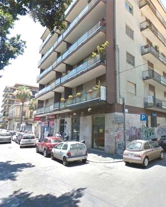 4 vani in zona piazza roma