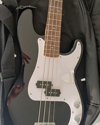 Squier by Fender precision bass 4 corde