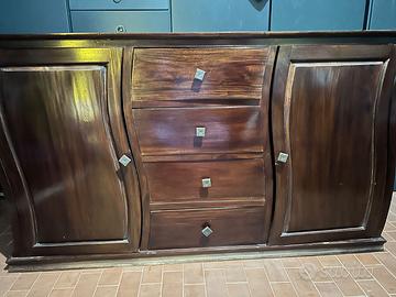 Credenza stile etnico
