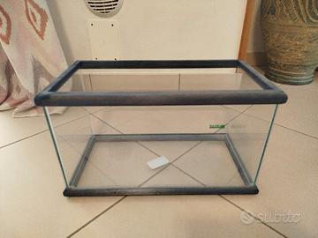 Acquario 25 litri + accessori 