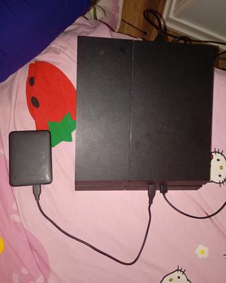 Ps4,1550gb,3 giochi, SOLO LIVORNO 