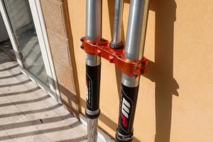  KTM spensioni WP doppia cartuccia+ piastra  Ergal