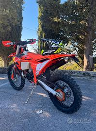 KTM EXC 300 2T 2025 CHAMPION EDITION