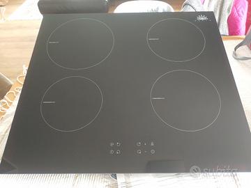 Piano induzione nuovo + set batteria pentole 