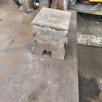 Incudine quadra Kg. 80