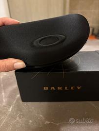 Occhiali Oakley Sutro Lite