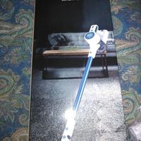 Aspirapolvere ricaricabile AKAI Nuovo incompleto