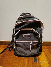 Zaino Eastpak grande nero rosa