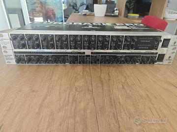 Mixer Beringer 1602 e compressore Beringer MDX1600