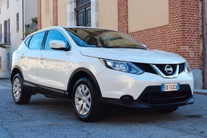 Nissan Qashqai 1.2 DIG-T ESTETICA DA AUTO NUOVA UN