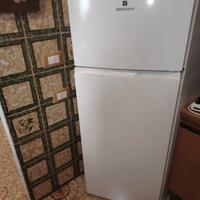 frigorifero + cucina a gas metano