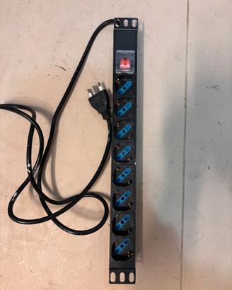 Multipresa PDU per Armadio Rack 19" - 6 Prese
