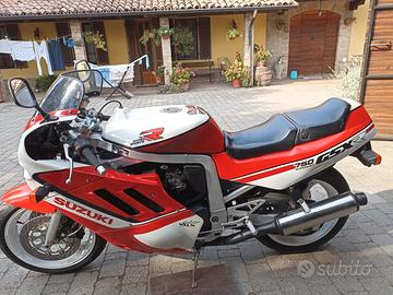 Suzuki GSX R 750 - 1989