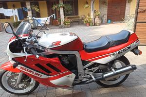 Suzuki GSX R 750 - 1989