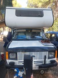 camper ford di 40 anni
