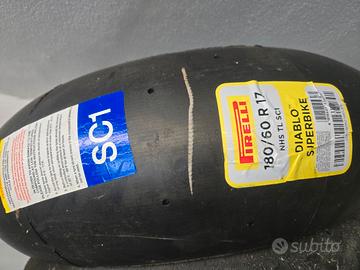gomma nuova pirelli sc1 180/60 17 e 2 usate