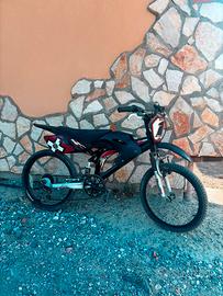 Bicicletta Stile Motocross da ragazzino/bambino