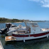 Gozzo cabinato 8,90 mt