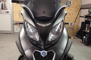 PIAGGIO MP3 300 LT SPORT 