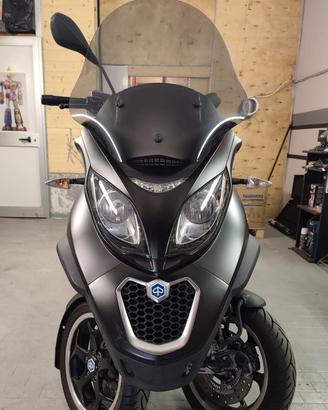 PIAGGIO MP3 300 LT SPORT 