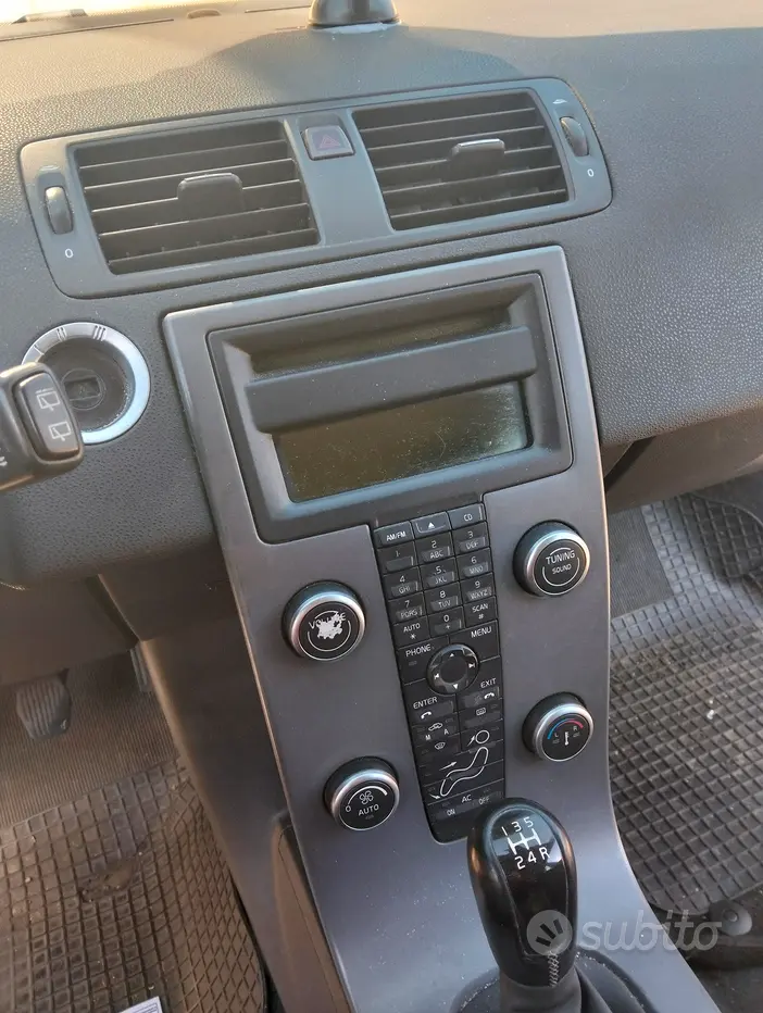 Volvo V50 (2003-2012)