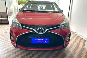 Toyota Yaris 5 Porte Yaris 5p 1.0 Trend Red Editio