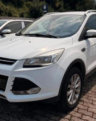 Ford Kuga 2.0 TDCI 150 CV S&S 4WD Powershift Titan