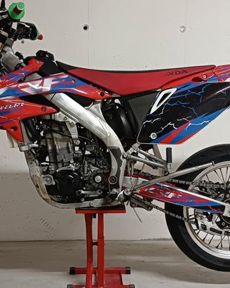 Honda HM CRF 450R Motard