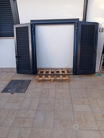 finestra romana in ferro