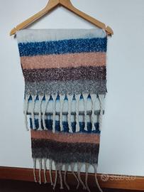 Sciarpone multicolore in viscosa e lana