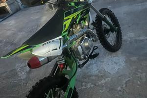 Moto cross