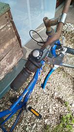 Triciclo bicicletta Atala