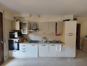 Cucina lineare Mobilturi 370 cm con elettrodomesti