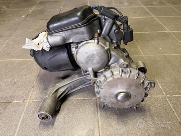 Motore Vespa 200 VSE1M 03250**
