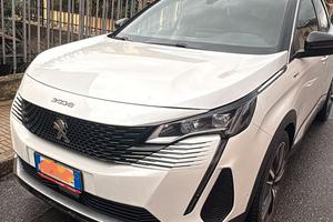 Peugeot 3008 Hybrid 4 300CV