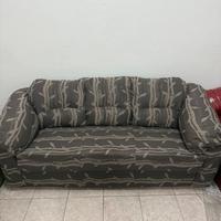 Divano 3 posti tessuto con fantasia nuovo