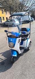 Scooter elettrico disabili