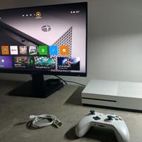 Xbox One S (500gb SSD) + Controller