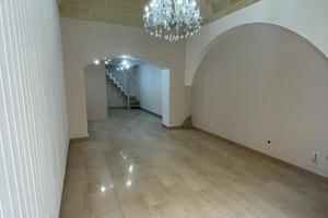 Locale Corso Vittorio Emanuele