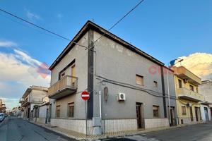 Stabile/Palazzo Torricella [1242VRG]