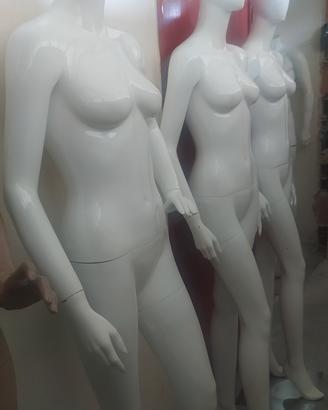 manichino donna modello fescion 