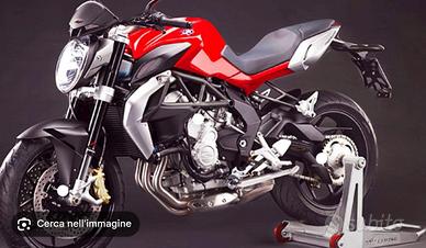 mv augusta brutale 800 675, Dragster 800 Rivale