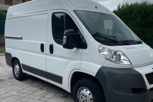Furgone peugeot boxer