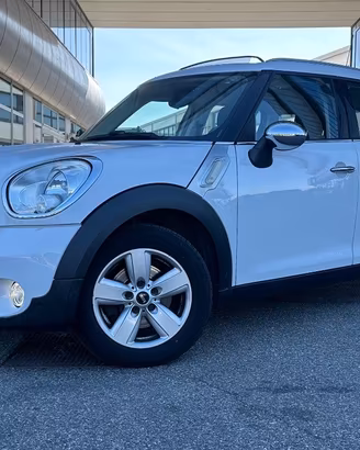 MINI Countryman One D