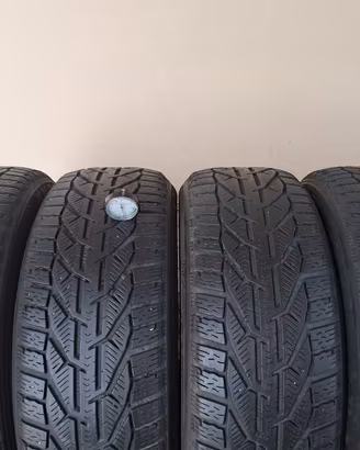 215/55/17 m+s pneumatici usati