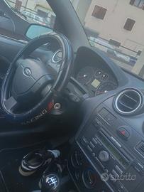 PEZZI DI RICAMBIO FORD FIESTA 