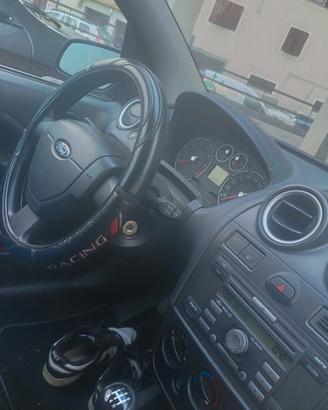 PEZZI DI RICAMBIO FORD FIESTA 