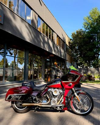 Road Glide 2017 Performance Bagger